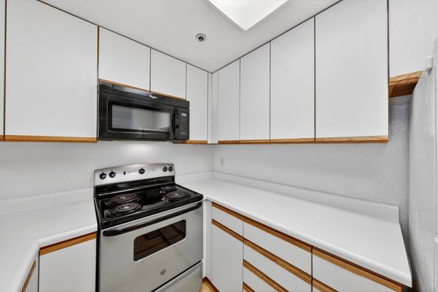 411 Park Avenue 327, San Jose, CA 95110