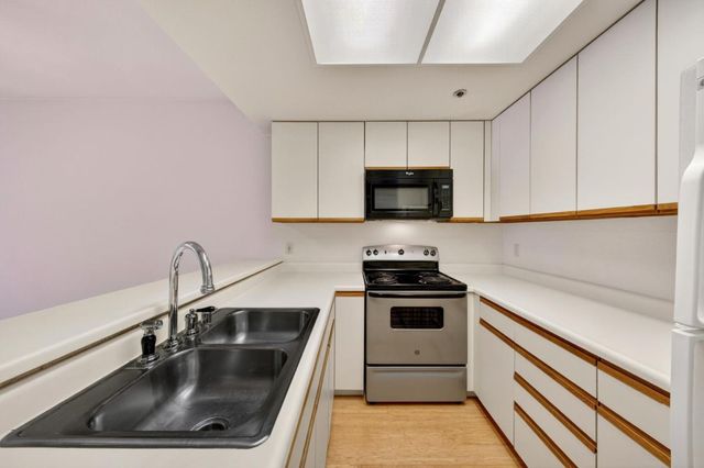 411 Park Avenue 327, San Jose, CA 95110