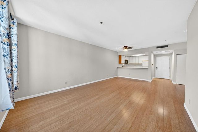 411 Park Avenue 327, San Jose, CA 95110