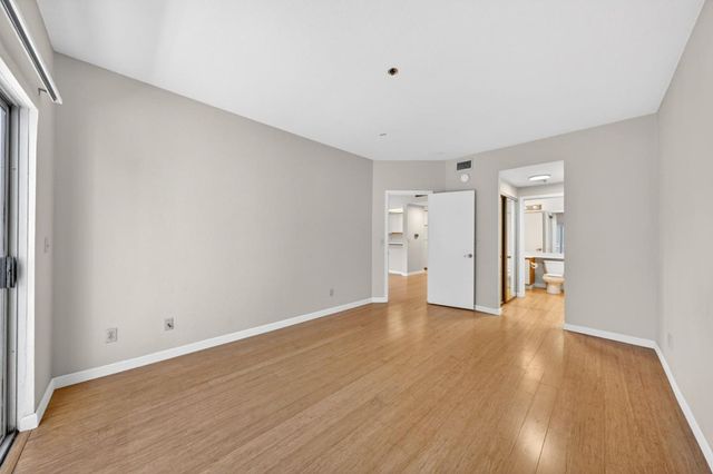 411 Park Avenue 327, San Jose, CA 95110