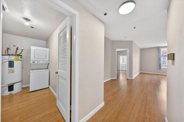 411 Park Avenue 327, San Jose, CA 95110
