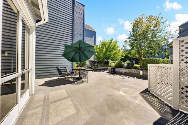 411 Park Avenue 327, San Jose, CA 95110