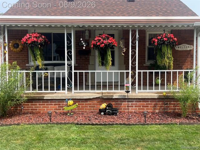 13438 Birrell Street, Southgate, MI 48195