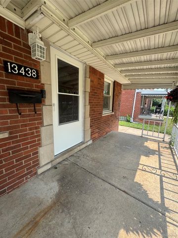 13438 Birrell Street, Southgate, MI 48195