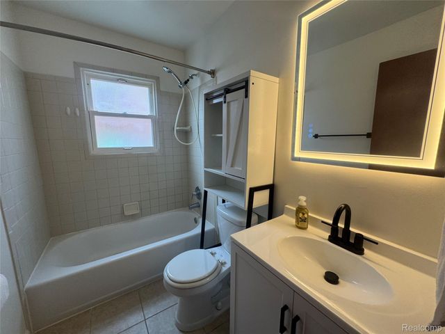 13438 Birrell Street, Southgate, MI 48195