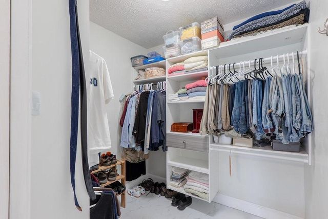 2198 Cloud Land Drive, Kennesaw, GA 30152