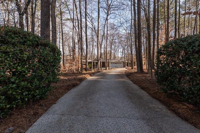 2198 Cloud Land Drive, Kennesaw, GA 30152