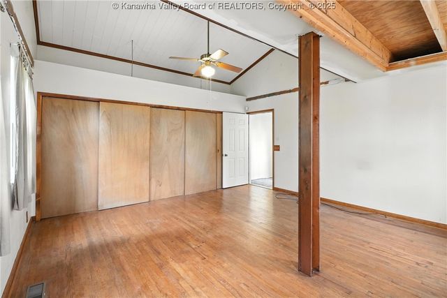 3223 Georges Drive, St Albans, WV 25177