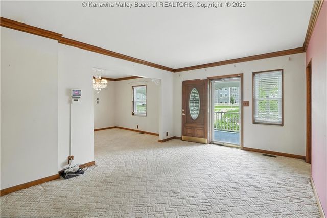 3223 Georges Drive, St Albans, WV 25177