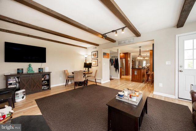 63 LINE RD, Malvern, PA 19355