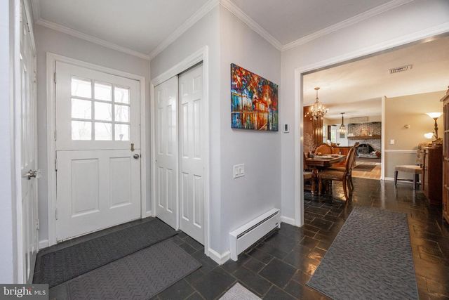 63 LINE RD, Malvern, PA 19355