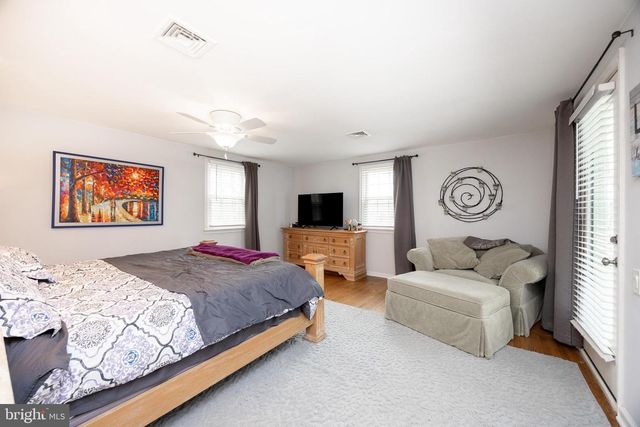 63 LINE RD, Malvern, PA 19355