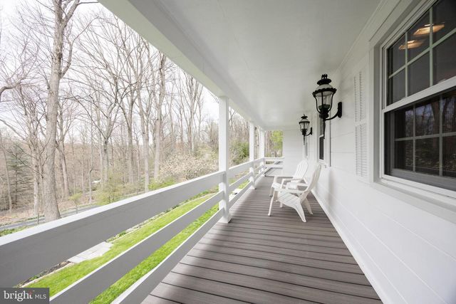 63 LINE RD, Malvern, PA 19355