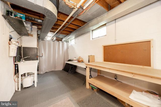 63 LINE RD, Malvern, PA 19355