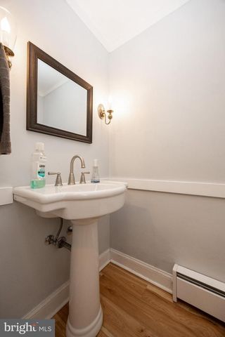 63 LINE RD, Malvern, PA 19355