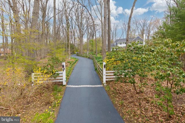 63 LINE RD, Malvern, PA 19355