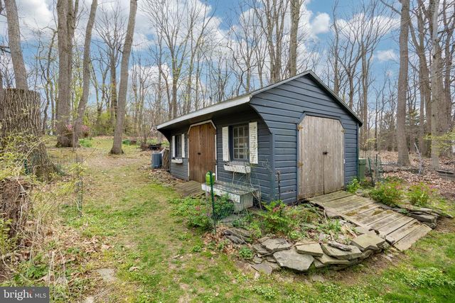 63 LINE RD, Malvern, PA 19355