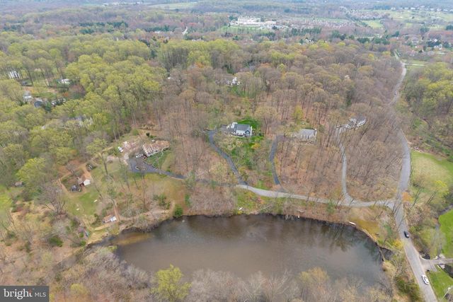 63 LINE RD, Malvern, PA 19355