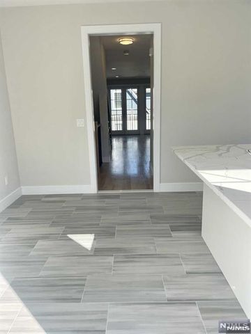 100 Schraalenburgh Road 96, Harrington Park, NJ 07640