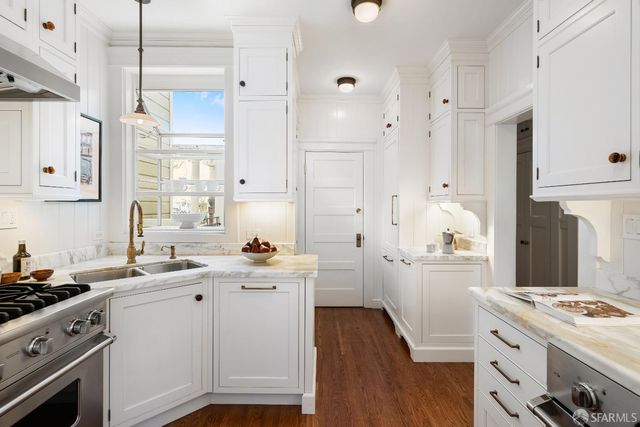 1166 Green Street, San Francisco, CA 94109