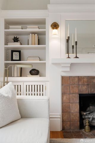 1166 Green Street, San Francisco, CA 94109