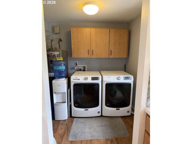 16976 WHITTIER Dr, Bend, OR 97707
