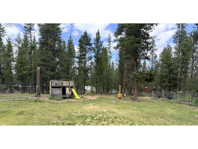 16976 WHITTIER Dr, Bend, OR 97707