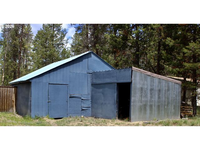 16976 WHITTIER Dr, Bend, OR 97707