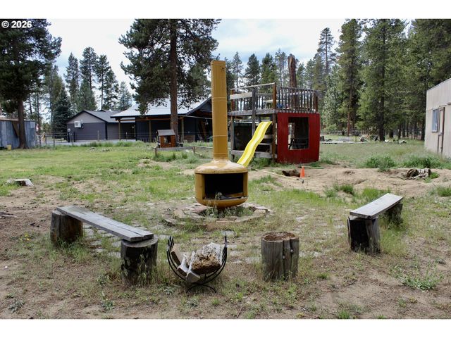 16976 WHITTIER Dr, Bend, OR 97707