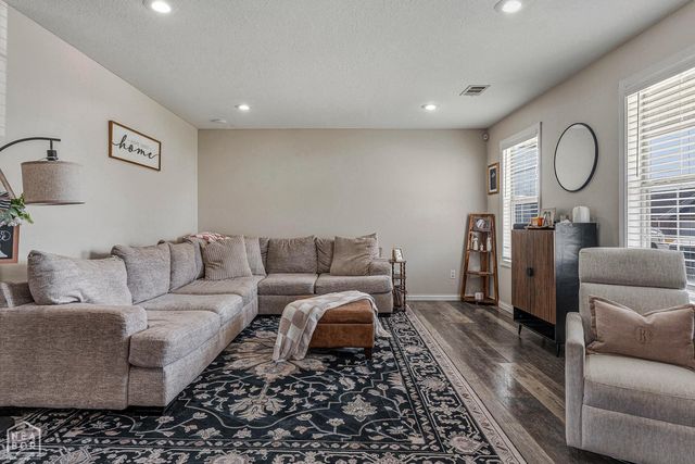 1907 Cloverdale St,, Paragould, AR 72450