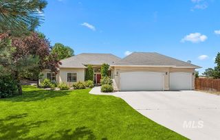 2880 E Red Fir Ct, Boise, ID 83716