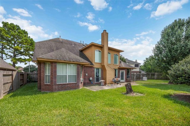 10007 Briarpark Trail Ln, Houston, TX 77064