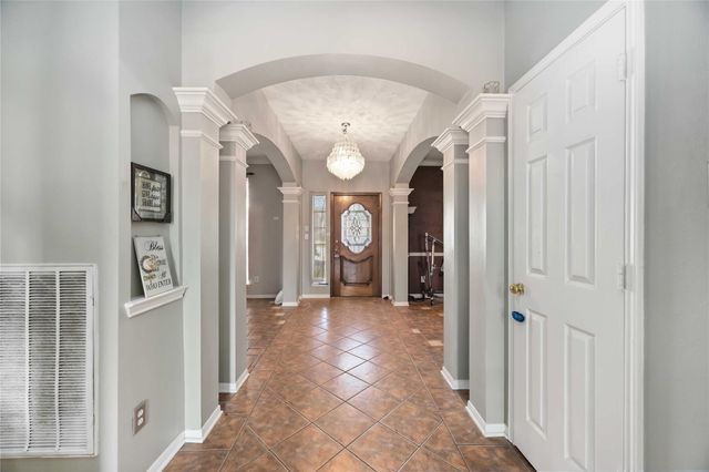 10007 Briarpark Trail Ln, Houston, TX 77064