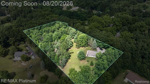 2456 Chilson Road, Howell, MI 48843