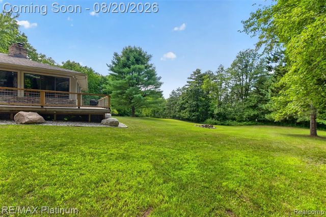 2456 Chilson Road, Howell, MI 48843