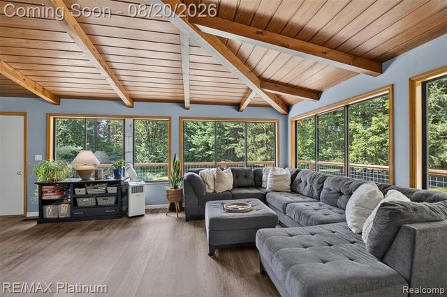 2456 Chilson Road, Howell, MI 48843