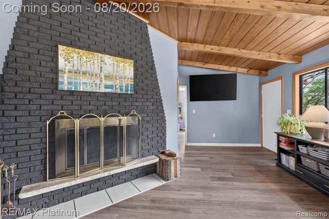2456 Chilson Road, Howell, MI 48843