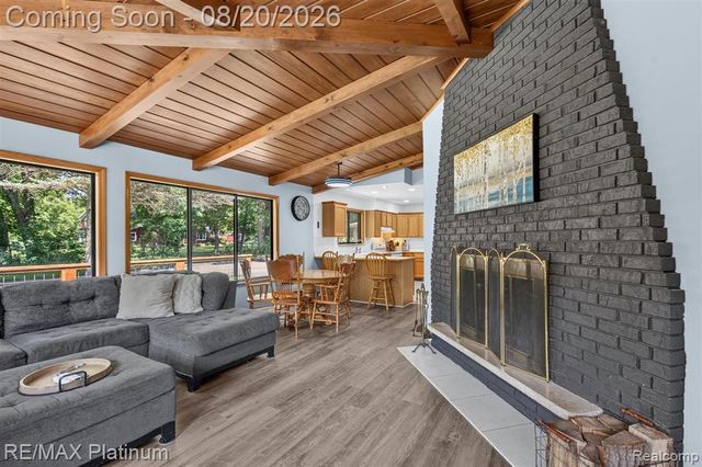 2456 Chilson Road, Howell, MI 48843