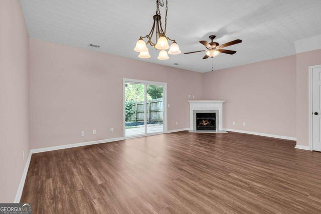 207 Pearl Chambers Drive, Dawsonville, GA 30534