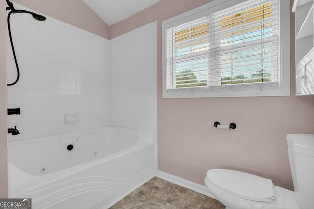 207 Pearl Chambers Drive, Dawsonville, GA 30534