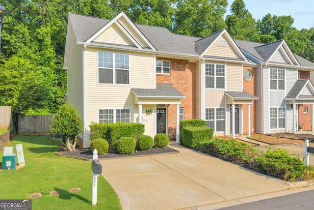 207 Pearl Chambers Drive, Dawsonville, GA 30534