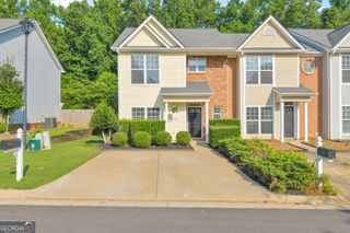 207 Pearl Chambers Drive, Dawsonville, GA 30534