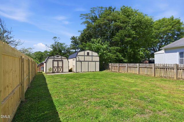 125 The Boulevard, Eden, NC 27288