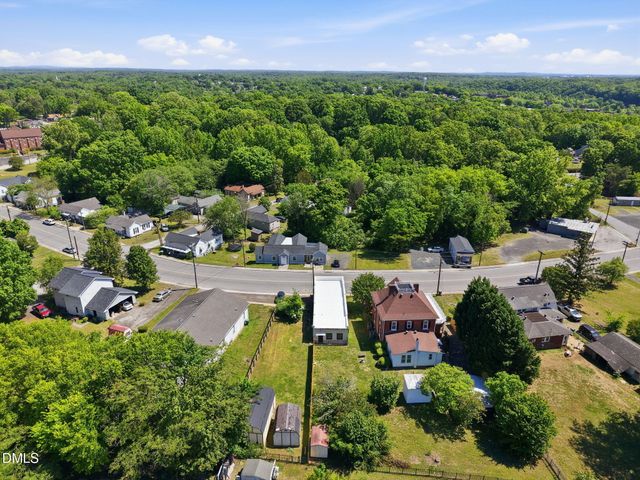 125 The Boulevard, Eden, NC 27288
