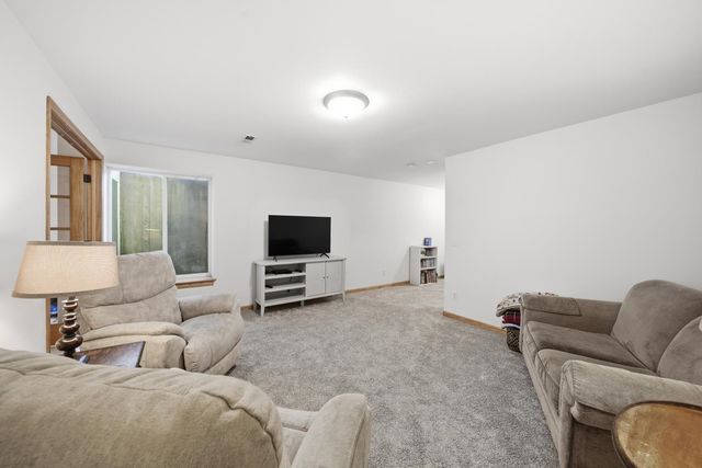 941 S Sandalwood, Wichita, KS 67230