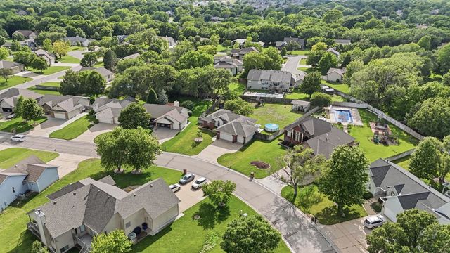 941 S Sandalwood, Wichita, KS 67230