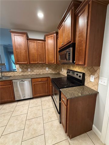 4156 Green Side Lane, Springdale, AR 72762