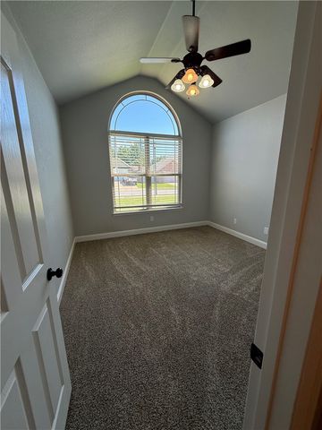 4156 Green Side Lane, Springdale, AR 72762