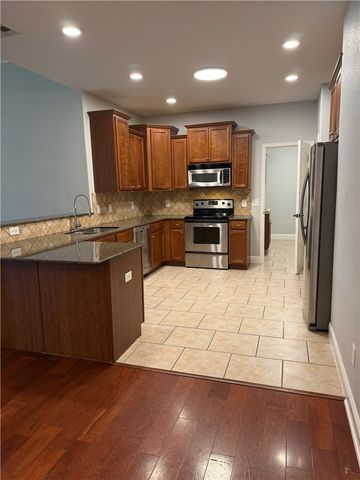 4156 Green Side Lane, Springdale, AR 72762