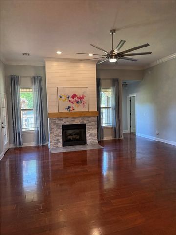 4156 Green Side Lane, Springdale, AR 72762